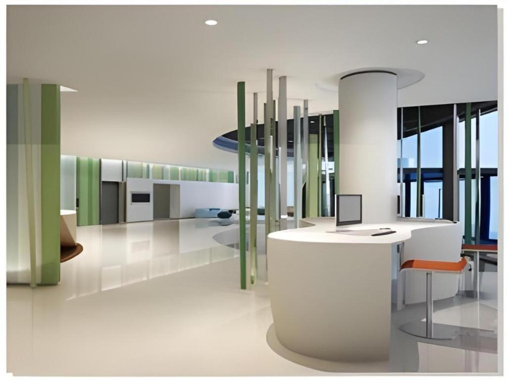 Holiday Inn Express Yangzhou City Center By Ihg Экстерьер фото